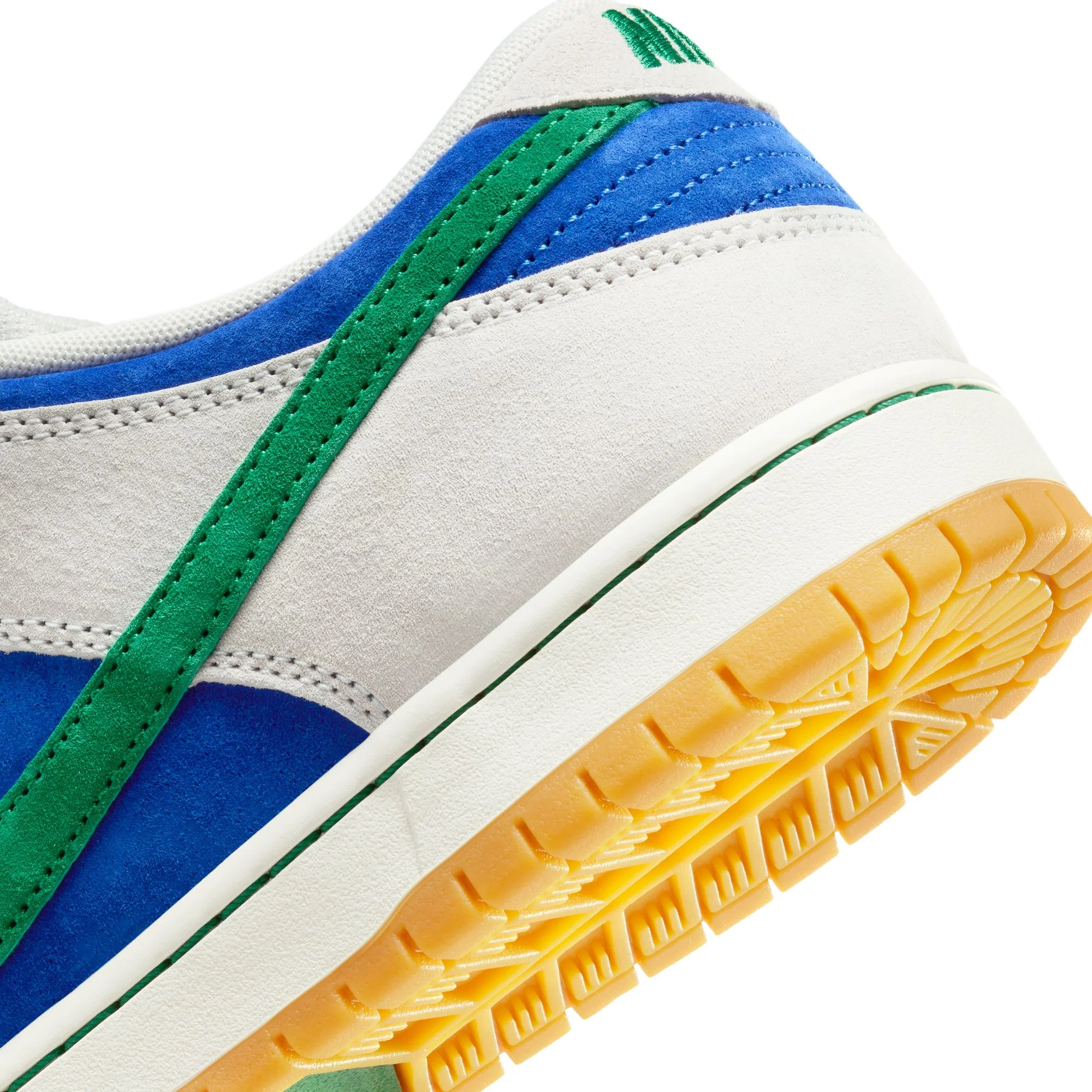 Nike SB Dunk Low Pro - Image 29