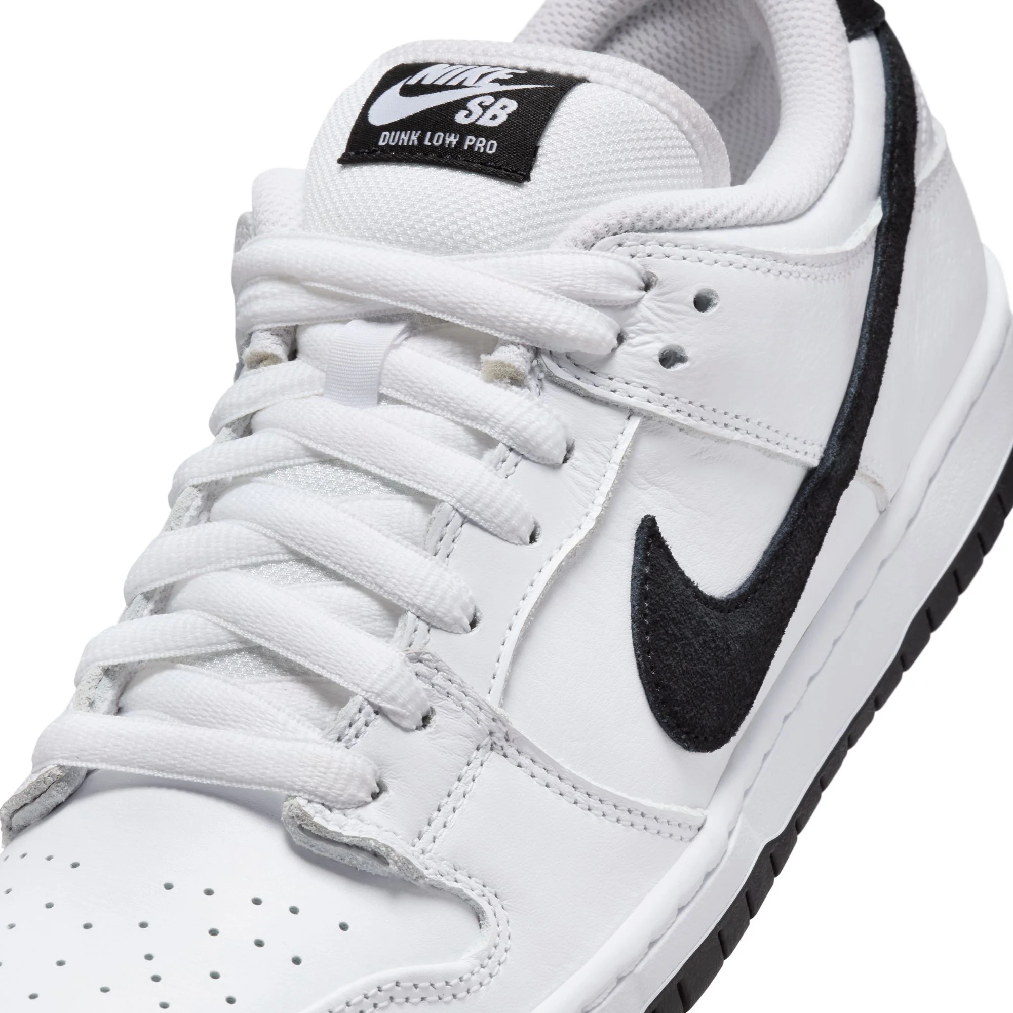 Nike SB Dunk Low Pro - White / Black '25 - Image 6