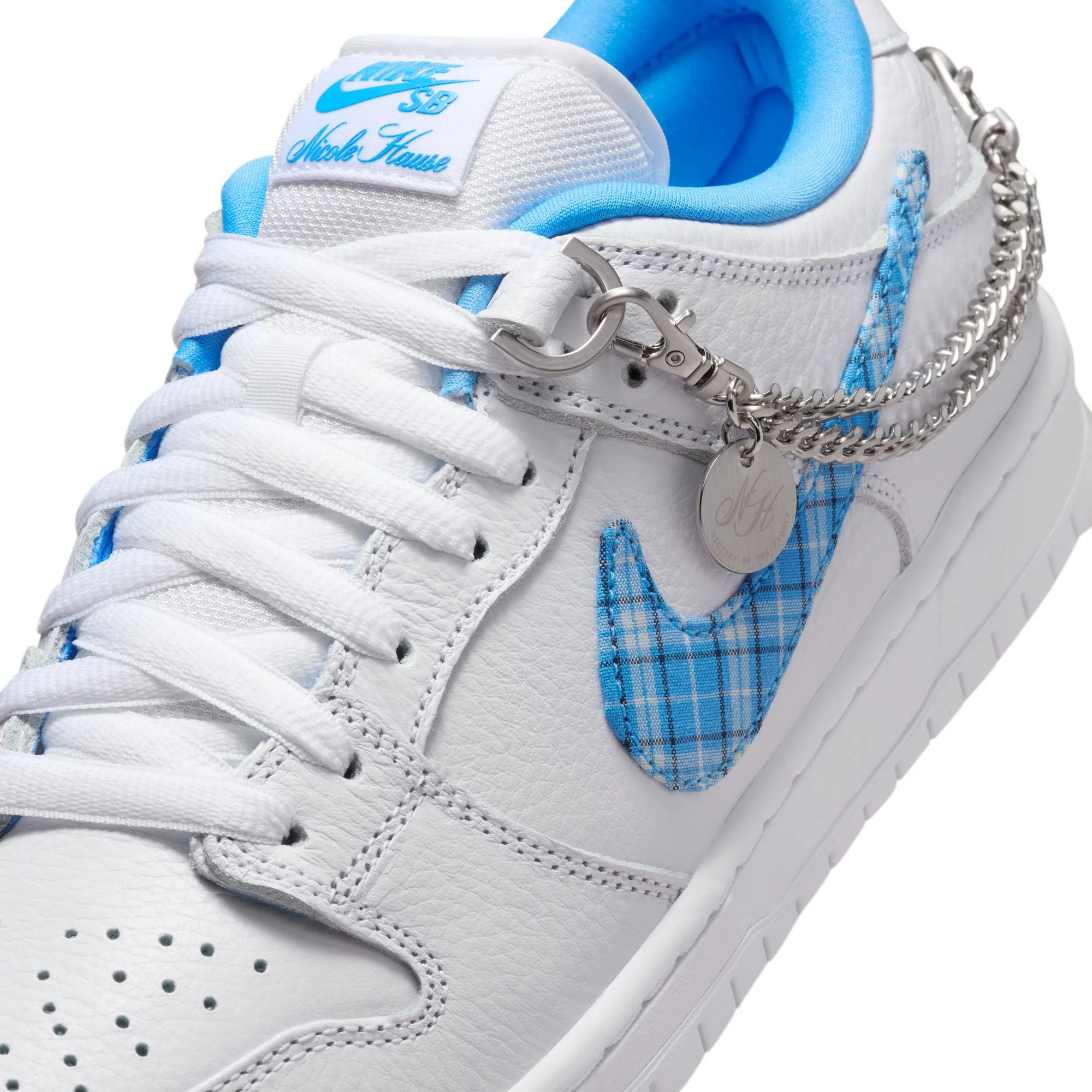 Nike SB Dunk Low Pro - White / University Blue (Nicole Hause) - Image 7