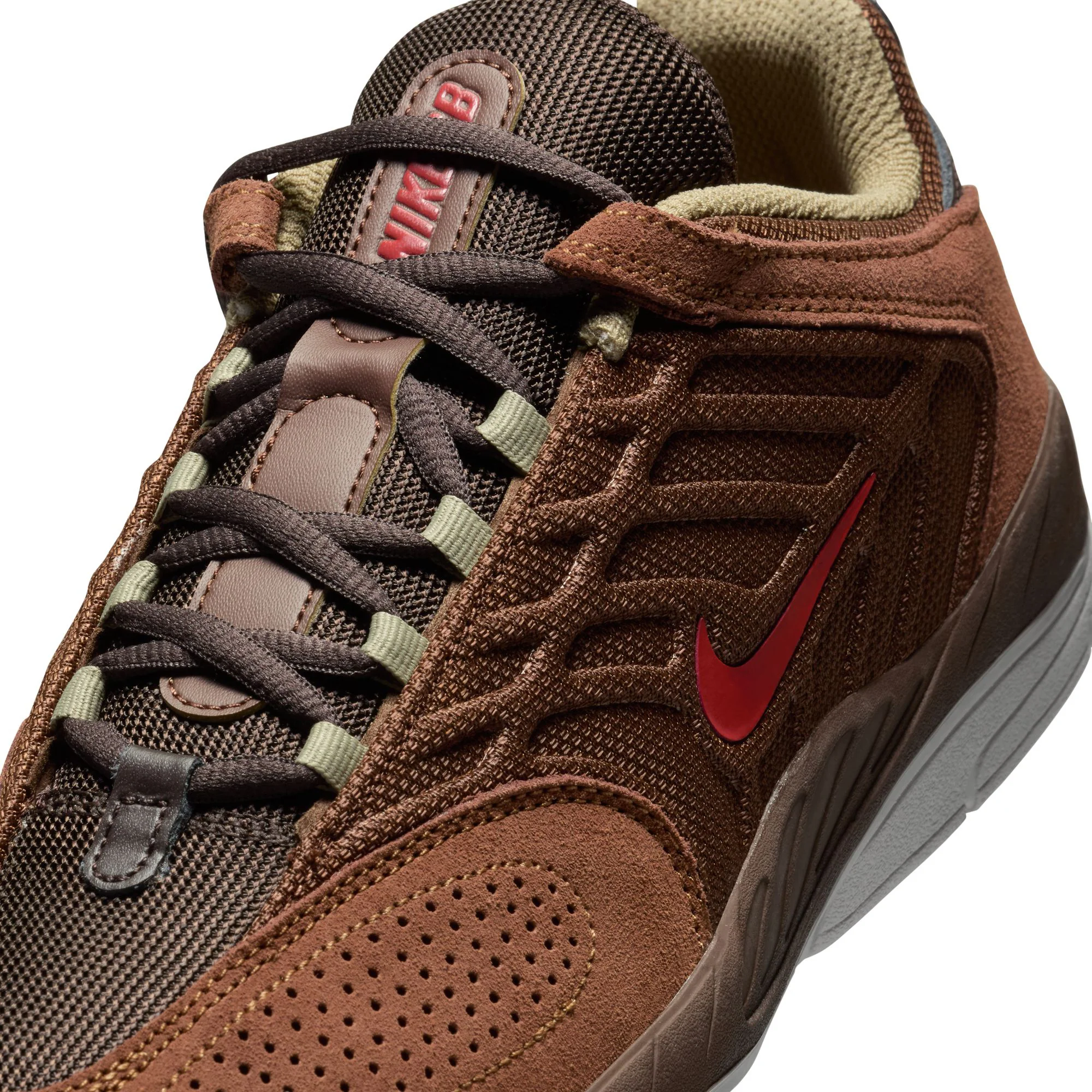 Nike SB Vertebrae - Cacao Wow / Dragon Red / British Tan - Image 6