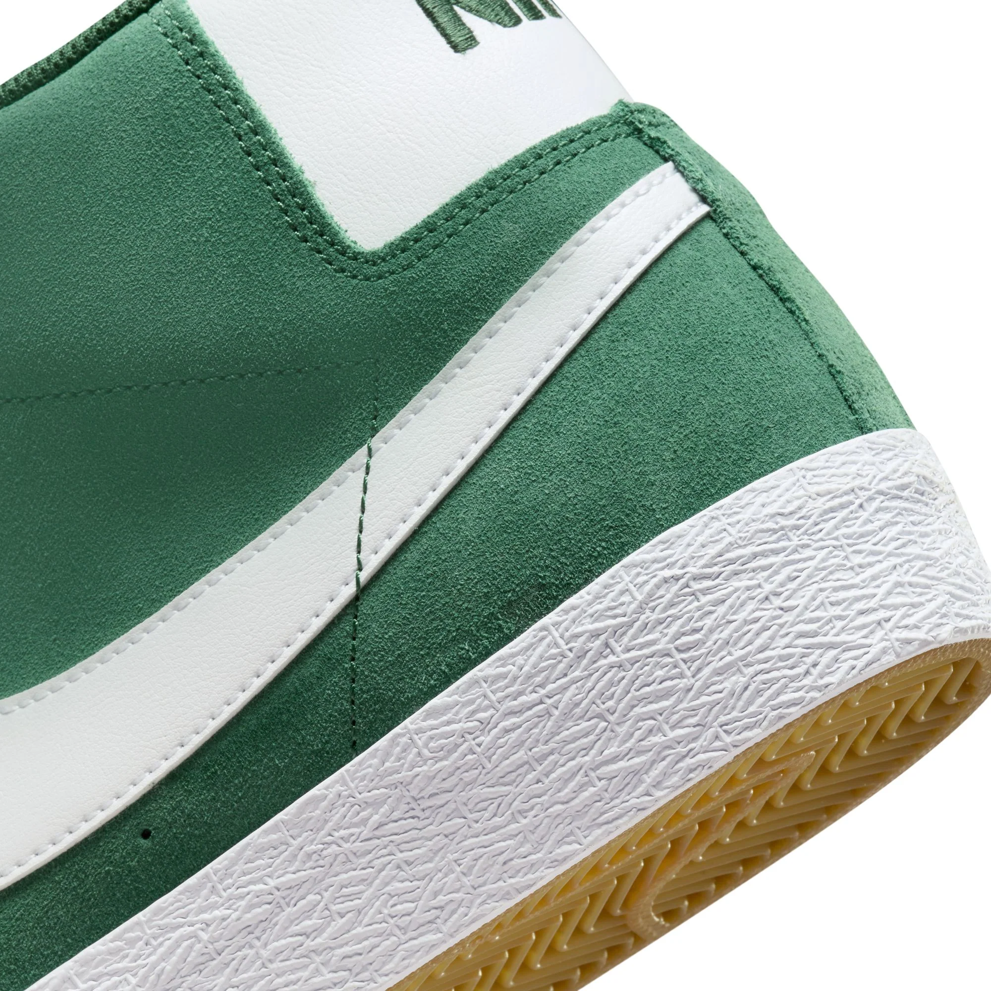 Nike SB Zoom Blazer Mid - Image 18